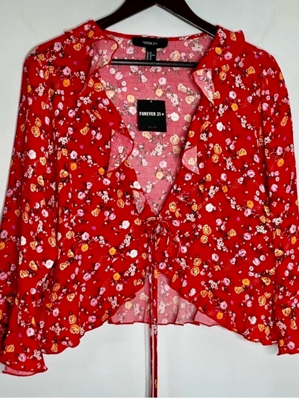 Forever 21+ Size 2X Ruffle Tie Front Floral Red Blouse V-neck